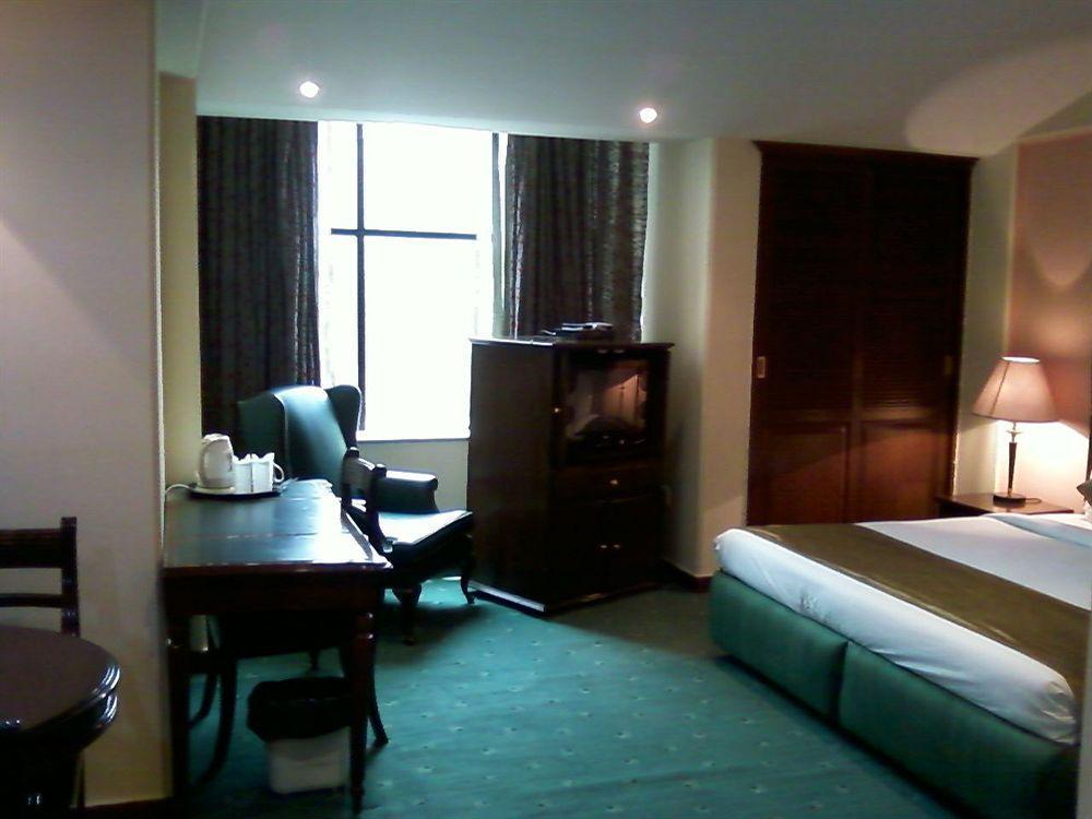 Treebo Corporate Park Hotel New Delhi Buitenkant foto