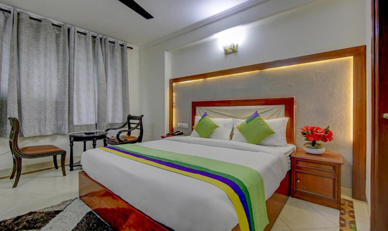 Treebo Corporate Park Hotel New Delhi Buitenkant foto