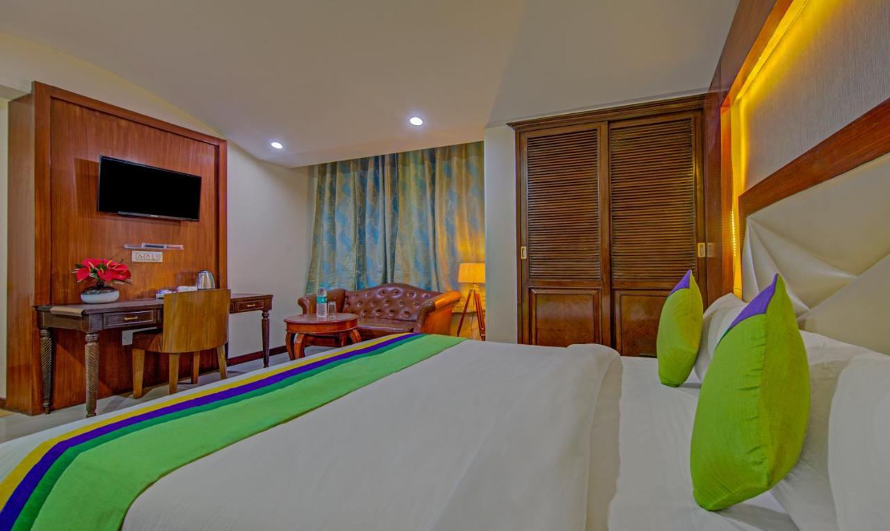 Treebo Corporate Park Hotel New Delhi Buitenkant foto