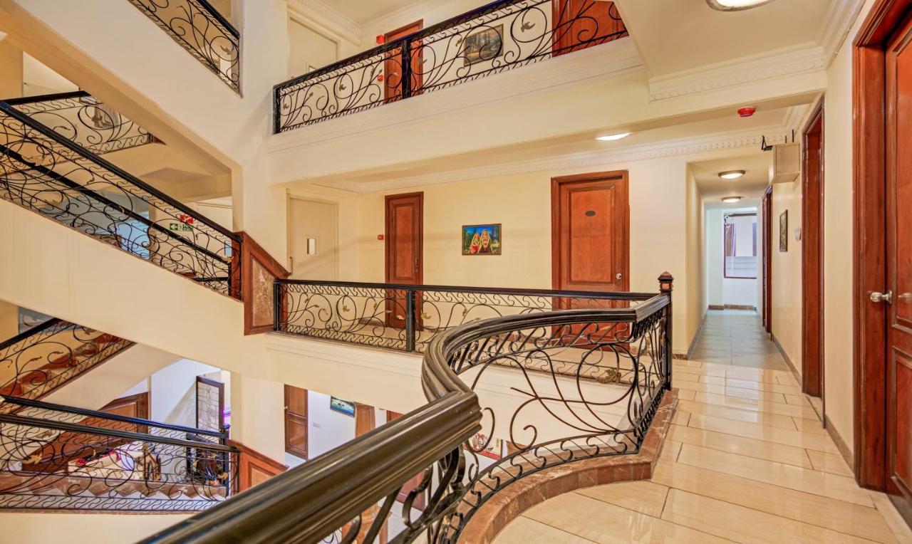 Treebo Corporate Park Hotel New Delhi Buitenkant foto