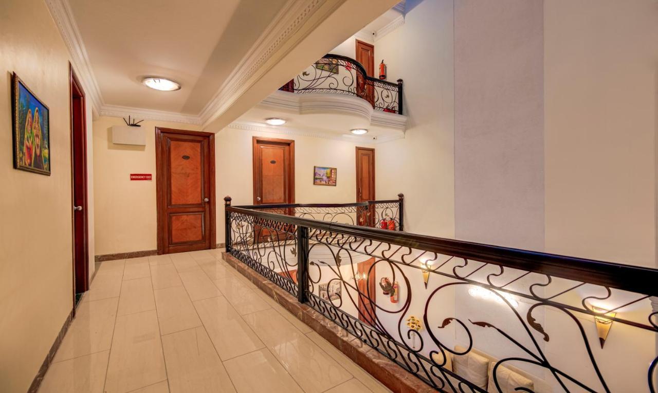 Treebo Corporate Park Hotel New Delhi Buitenkant foto