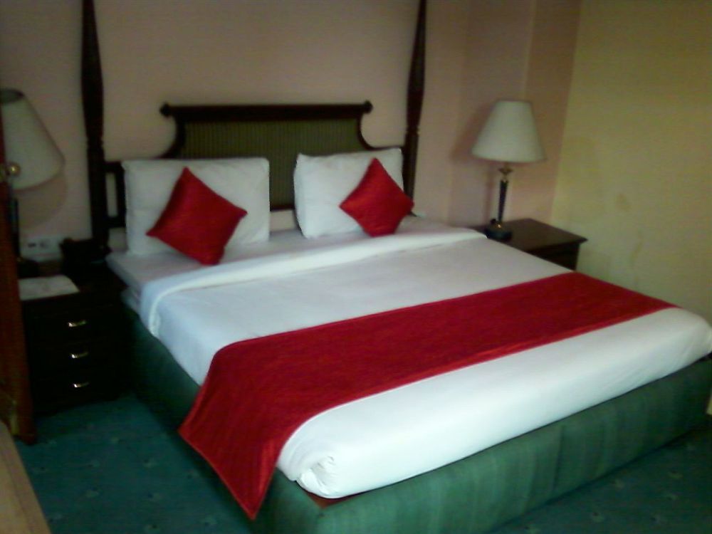 Treebo Corporate Park Hotel New Delhi Buitenkant foto