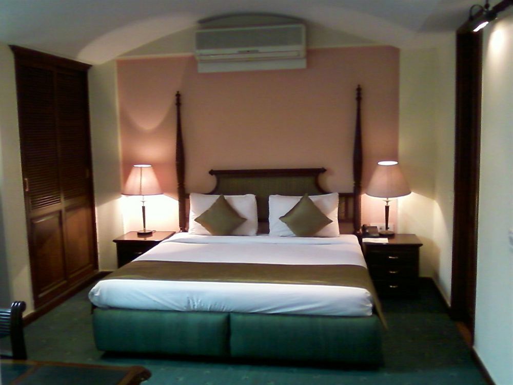 Treebo Corporate Park Hotel New Delhi Buitenkant foto