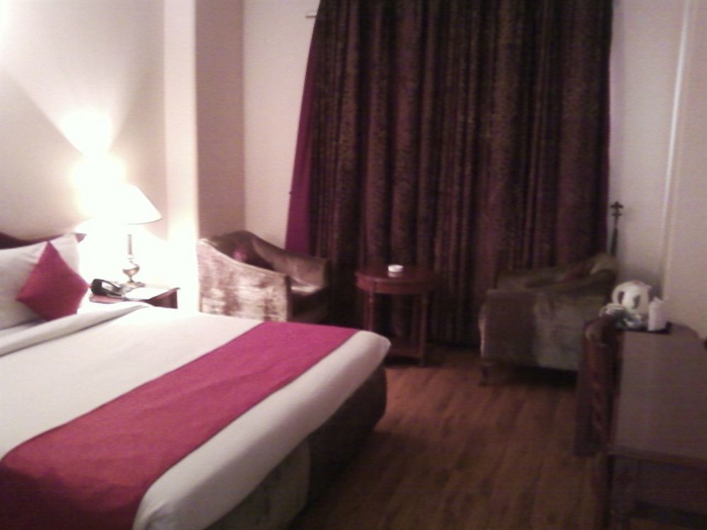 Treebo Corporate Park Hotel New Delhi Buitenkant foto
