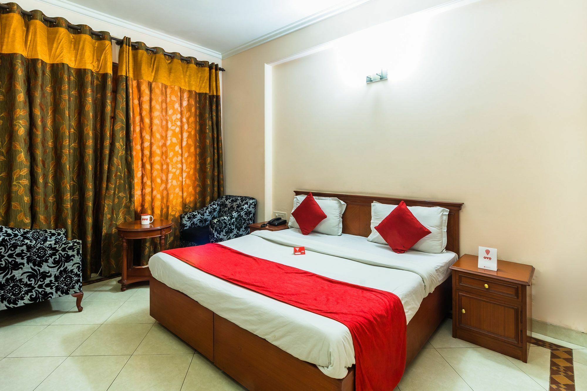 Treebo Corporate Park Hotel New Delhi Buitenkant foto