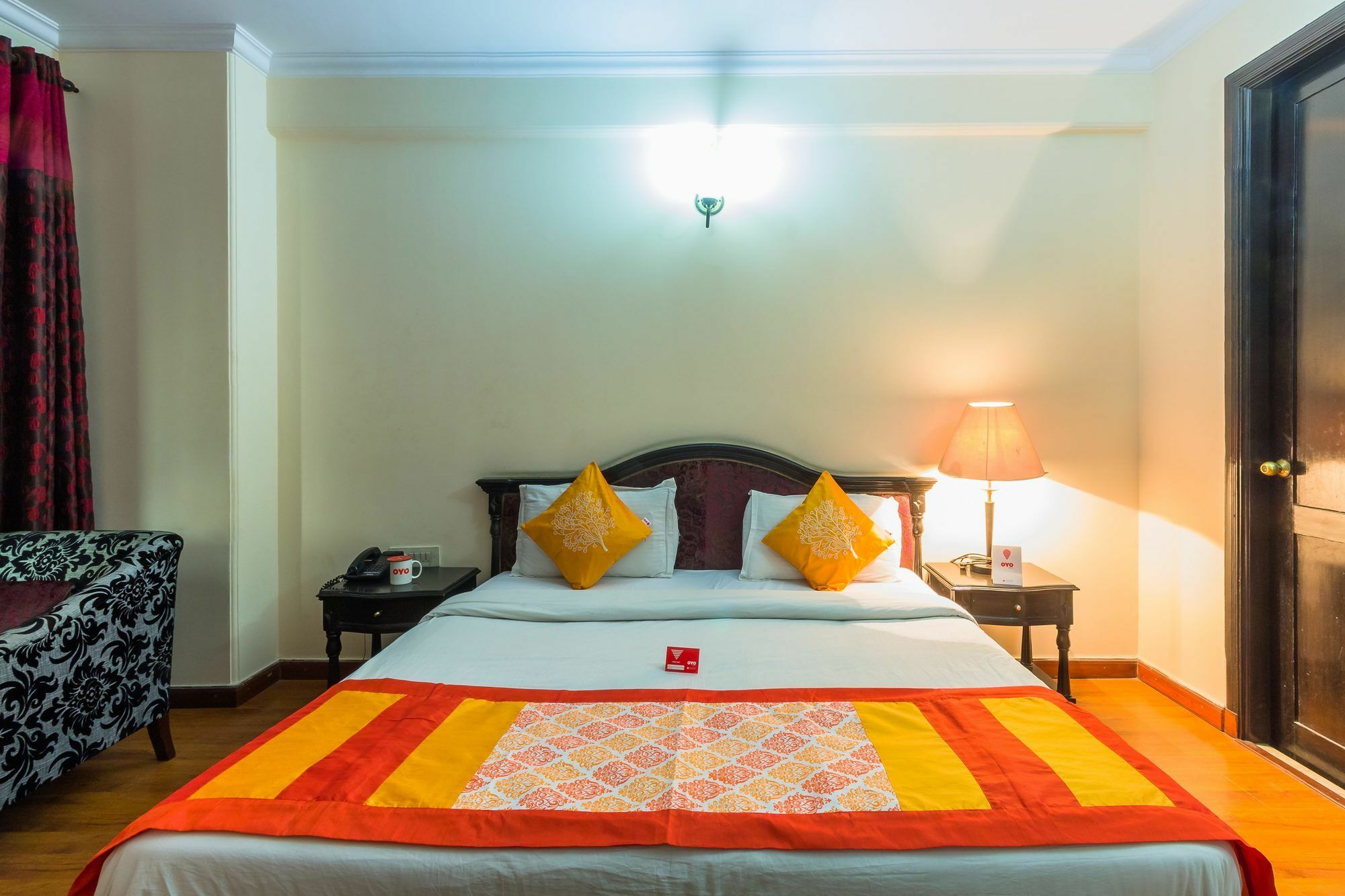 Treebo Corporate Park Hotel New Delhi Buitenkant foto